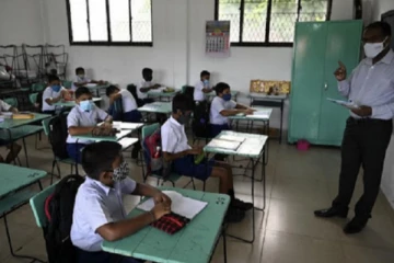 சமூக ஊடகங்களில் பரவும் பொய்யான தகவல் தொடர்பில் கல்வி அமைச்சர் விளக்கம்