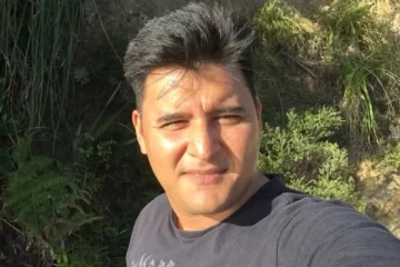 நடிகை அப்பாஸின் மனைவி, மகள், மகனை பார்த்துள்ளீர்களா.. அழகிய குடும்பம் புகைப்படம் இதோ