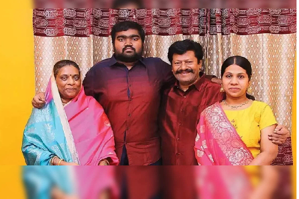 அவள் என் மகள் இல்லை என்று ஒதுக்கிய ராஜ்கிரண்.. ஏங்கி துடித்து காலில் விழுந்து சரண்டரான தம்பதிகள்.. | Surrendered Couples Falling On Their Feet Rajkiran