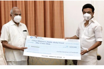 தமிழகத்திற்கு 1 கோடி நிதி வழங்கிய ஆளுநர்