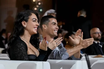 රොනාල්ඩෝ - ජෝර්ජිනා මංගල සීනු හැඬවෙයි