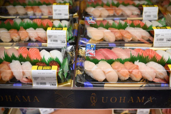 චීනය ජපන් මුහුදු ආහාර ආනයනය නැවත තහනම් කරයි | China Renews Ban On Japan S Seafood Exports