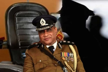 பொலிஸ் மா அதிபர் விவகாரம்: விக்ரமரத்னவுக்கு மீண்டும் சேவை நீடிப்பு...!