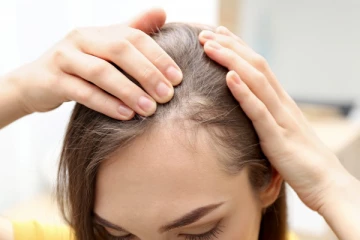 ஒரு இடத்தில் மட்டும் அதிகமா முடி கொட்டுதா?.. அப்போ கன்பார்ம் இந்த பிரச்சனை தான்!