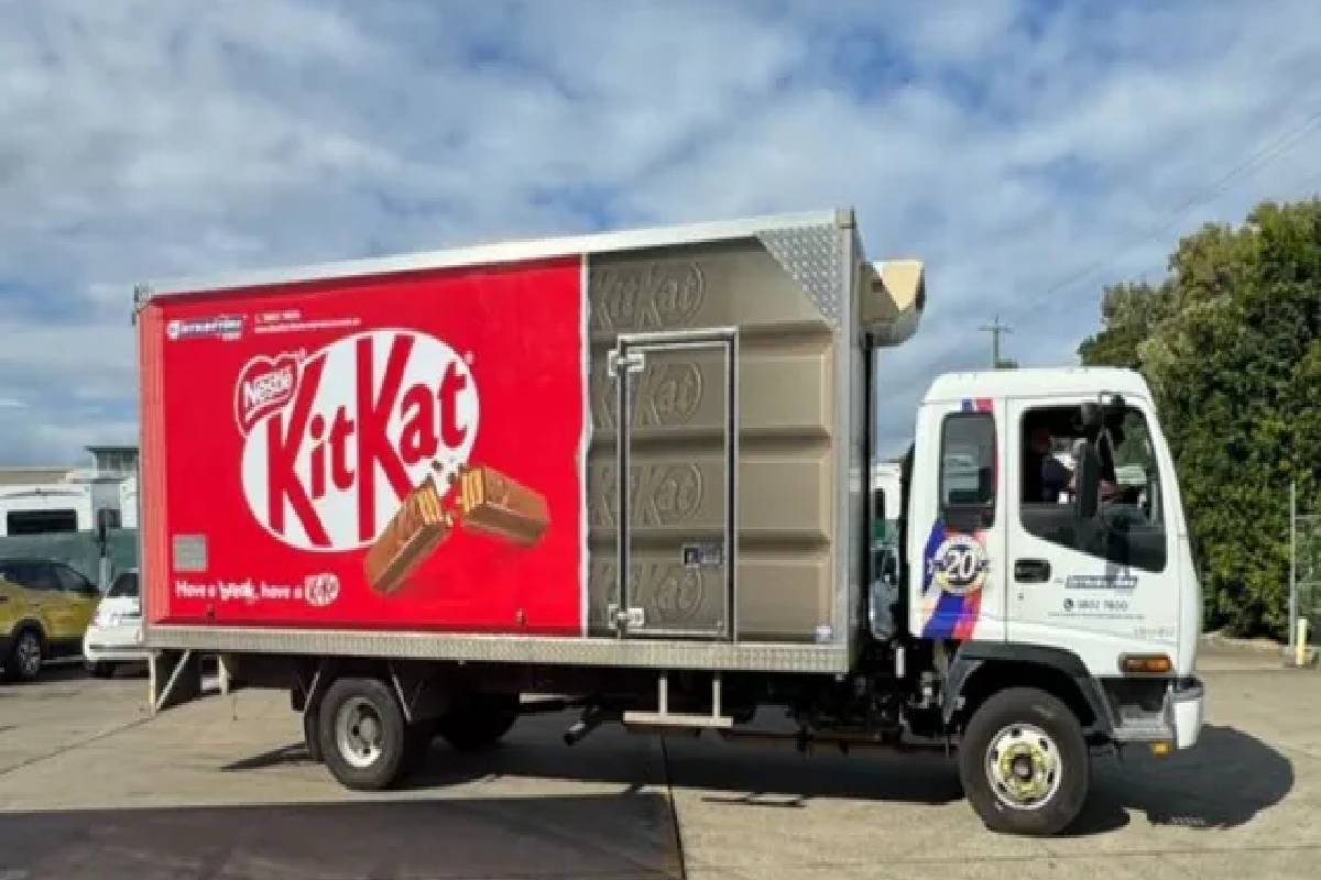 12 டன் KitKat சாக்லேட் லாரியோடு மாயம்! நடந்தது என்ன? | 12 Tons Of Kitkat Chocolate Stolen