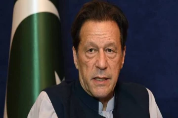 பாகிஸ்தான் உச்ச நீதிமன்றில் கெஜ்ரிவால் வழக்கை உதாரணம் காட்டிய இம்ரான் கான்