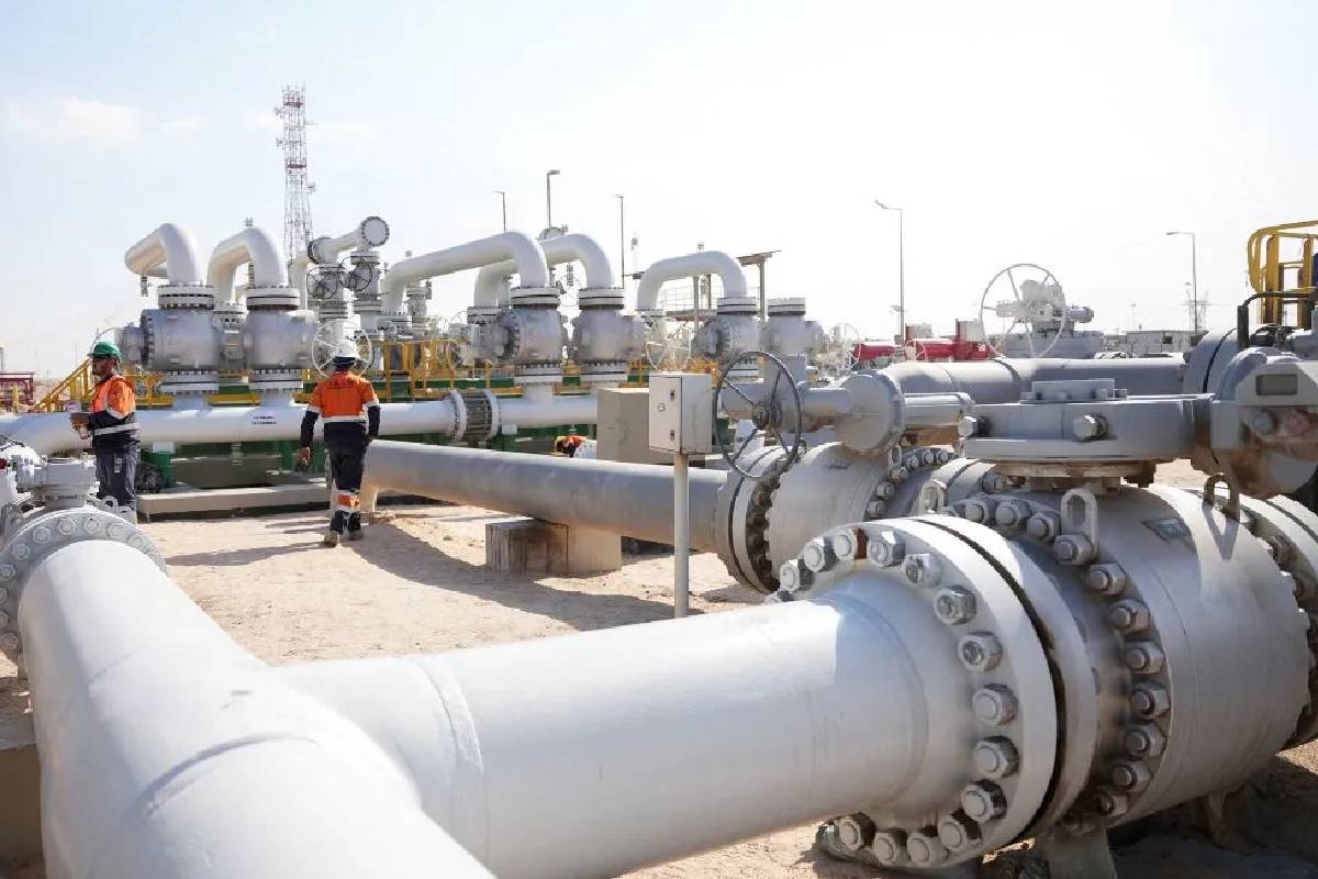 ட்ரம்பின் 30 நாட்கள் ஈரானிய எண்ணெய் விலக்கு... முண்டியடிக்கும் இந்திய நிறுவனங்கள் | Indian Refiners Iranian Oil ட்ரம்பின் 30 நாட்கள் ஈரானிய எண்ணெய் விலக்கு... முண்டியடிக்கும் இந்திய நிறுவனங்கள் | Indian Refiners Iranian Oil