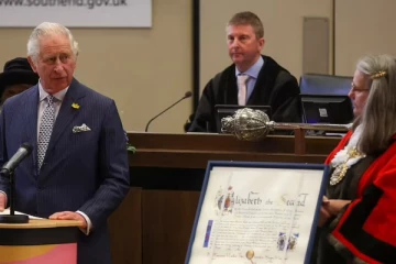 ரஷ்யாவை எதிர்ப்பவர்களுடன் நாங்களும் நிற்கிறோம்: பிரித்தானிய இளவரசர் சார்லஸ்