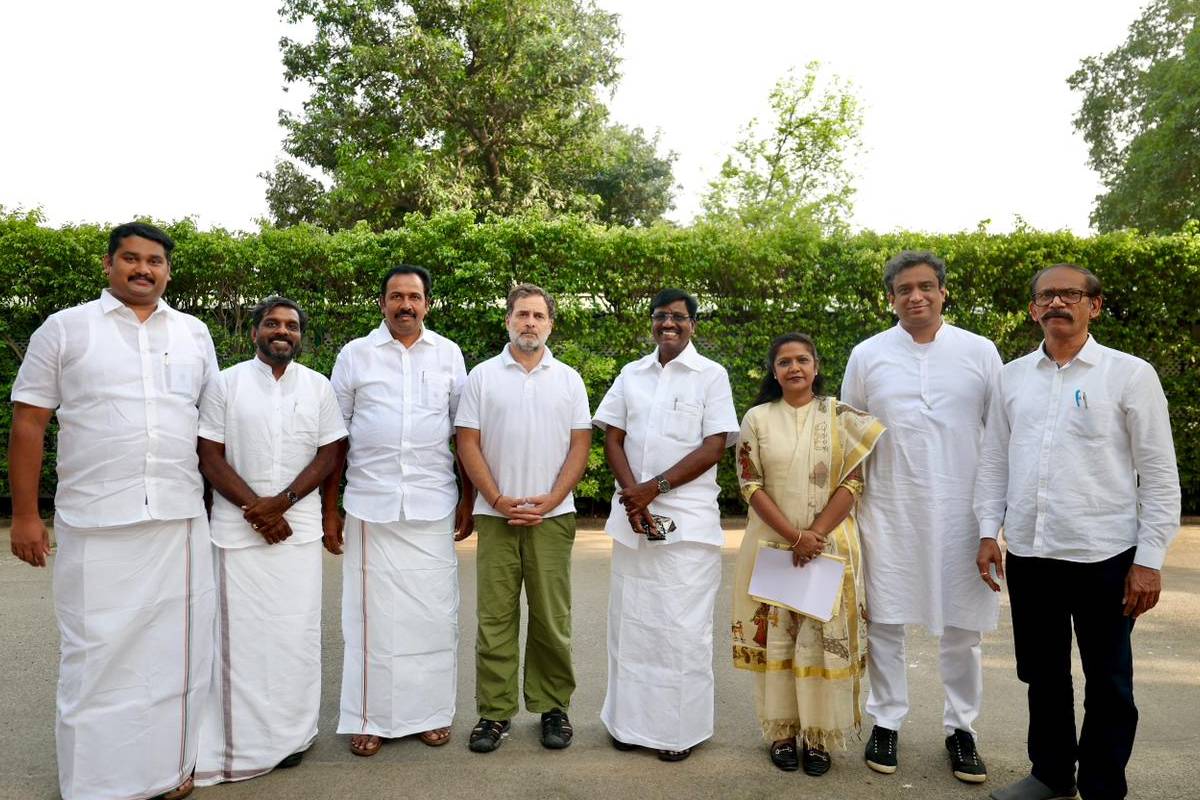 தவெக அமைச்சரவையில் இணைய காங்கிரஸுக்கு அழைப்பு - எத்தனை அமைச்சர்கள்? | Cm Vijay Invited Congress To Join Ministry