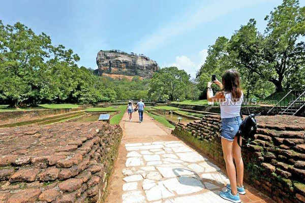 இலங்கை அரசாங்கம் எடுத்துள்ள அதிரடி நடவடிக்கை! | Action Taken By The Sri Lankan Govt Tourism Ranil