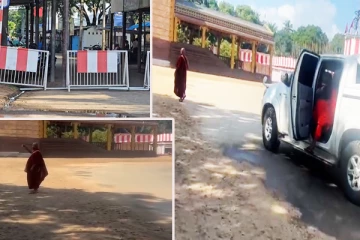 நல்லூரில் வீதித்தடைகளை மீறி உள்நுழைந்த பௌத்த பிக்குகளின் வாகனம்