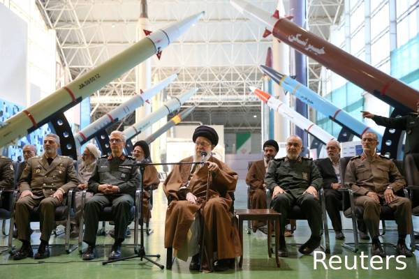 அமெரிக்காவின் இலக்குகளை தாக்கி அழிக்க முடியுமா? ஈரானின் ஏவுகணை பலம் குறித்த அலசல் | Can Iran Hit Us Iran Missile Strength Analysis அமெரிக்காவின் இலக்குகளை தாக்கி அழிக்க முடியுமா? ஈரானின் ஏவுகணை பலம் குறித்த அலசல் | Can Iran Hit Us Iran Missile Strength Analysis