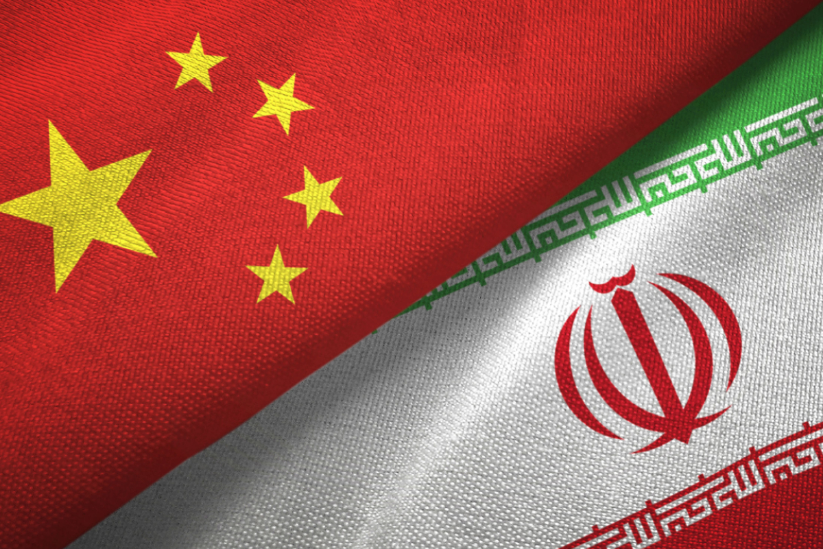 ஈரான் விவகாரம் குறித்து சீன ஜனாதிபதி அனுப்பிய கடிதம்! உச்சகட்ட மகிழ்ச்சியில் ட்ரம்ப் | China Not Sent Weapons To Iran Xi Letter To Trump