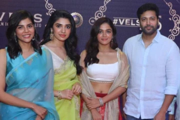 மூன்று அழகிய கதாநாயகிகள்.. அப்படியொரு வேடத்தில் நடிக்கும் ஜெயம் ரவி! வெளிவந்த படத்தின் First லுக்