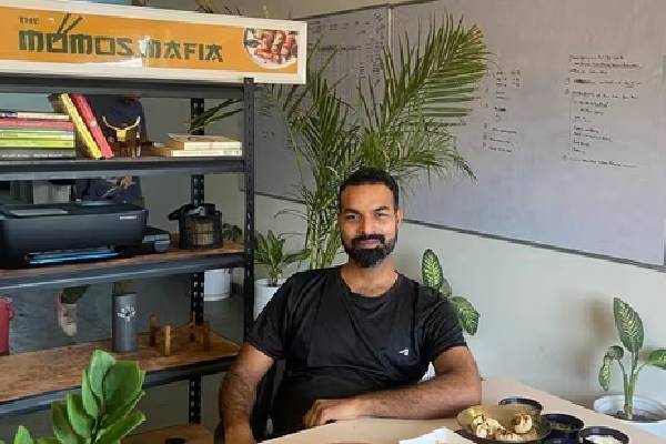 50 லட்ச ரூபாய் வேலையை விட்டுவிட்டு மோமோஸ் பிசினஸ் துவக்கிய நபர்: அவரது இன்றைய வருமானம் | Man Quit 50Lpa Job To Start Momo Business Earn 5Cr