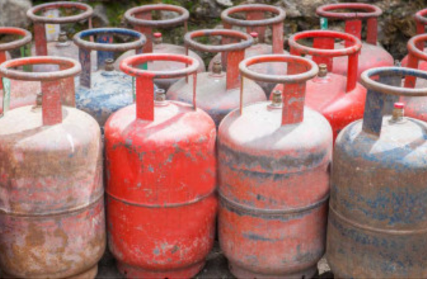19-cylinder-kg-industrial-price-drop-in-new-year