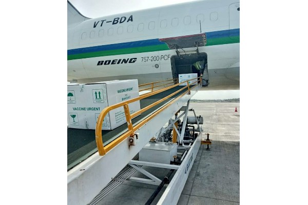 3 லட்சம் கொரோனா தடுப்பூசிகள் தமிழகம் வந்தடைந்தது! | Vaccine Chennai Covid19 Tamilnadu