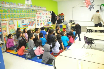 ஒண்டாரியோ பாடசாலைகளில் ஏற்பட்டுள்ள நெருக்கடி நிலை