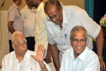 தமிழரசுக் கட்சிக்குள் தனி ஒருவனாக சுமந்திரன் செய்துவரும் செயல்! அம்பலமான பல தகவல்கள்