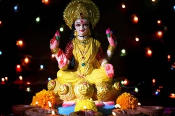 லட்சுமி தேவியின் அருளை பெற்ற ராசிக்காரர்கள்- உங்க ராசி இருக்கா பாருங்க?