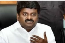 பறவை காய்ச்சல் வராமல் இருக்க இறைச்சியை வேகவைத்து சாப்பிடுங்கள் :அமைச்சர் விஜயபாஸ்கர்