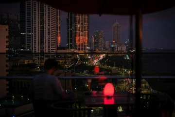 இருளில் மூழ்கப் போகும் இலங்கை! பாரிய அளவில் அதிகரிக்கும் மின்வெட்டு நேரம்