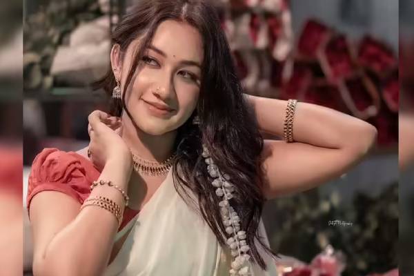 ரவீனாவை ஓரங்கட்டிய சின்னத்திரை.. கண்ணீருடன் கொடுத்த கேள்விகளை அடுக்கிய நடிகை | Serial Actress Raveena Daha Emotional Complaint