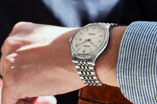 ගැලපෙනම අත් ඔරලෝසුවක් තෝරගන්නෙ කොහොමද? | How To Choose The Right Wristwatch