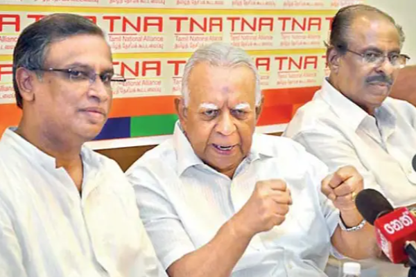 உள்ளூராட்சி தேர்தலை விரைவாக நடத்துங்கள் - பகிரங்கமாக வேண்டுகோளை விடுத்த துரைரெட்ணம் | Tamils Should Gather Together Election Durairatnam