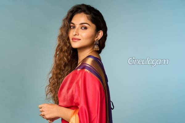 தப்பிக்க முடியாது.. உருவகேலி குறித்து மனம் திறந்த கயாடு லோஹர்! | Kayadu Lohar About Body Shaming Details தப்பிக்க முடியாது.. உருவகேலி குறித்து மனம் திறந்த கயாடு லோஹர்! | Kayadu Lohar About Body Shaming Details