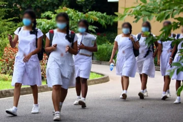 இலங்கையில் சனிக்கிழமைகளிலும் பாடசாலைகளை நடத்த திட்டம் - கல்வி அமைச்சு அறிவிப்பு