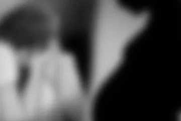 15 வயது பேத்தியை கர்ப்பமாக்கிய தாத்தா!! பிறந்த குழந்தை இறந்தது!