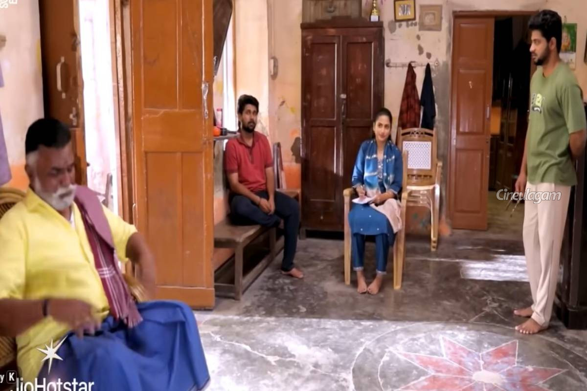 விருது மேல் விருது வாங்கிய பல்லவன், வீட்டில் நடேசன் செய்த காரியம்... அய்யனார் துணை சீரியல் | Ayyanar Thunai Serial April 06 Episode விருது மேல் விருது வாங்கிய பல்லவன், வீட்டில் நடேசன் செய்த காரியம்... அய்யனார் துணை சீரியல் | Ayyanar Thunai Serial April 06 Episode