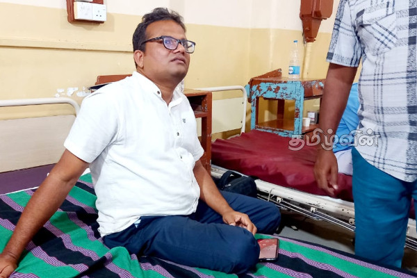 வைத்தியசாலையில் அனுமதிக்கப்பட்டுள்ள வலிகாமம் - கிழக்கு பிரதேச சபை தவிசாளர் | Police Thaiyiti Chairman Nirosh In Hospital Jaffna