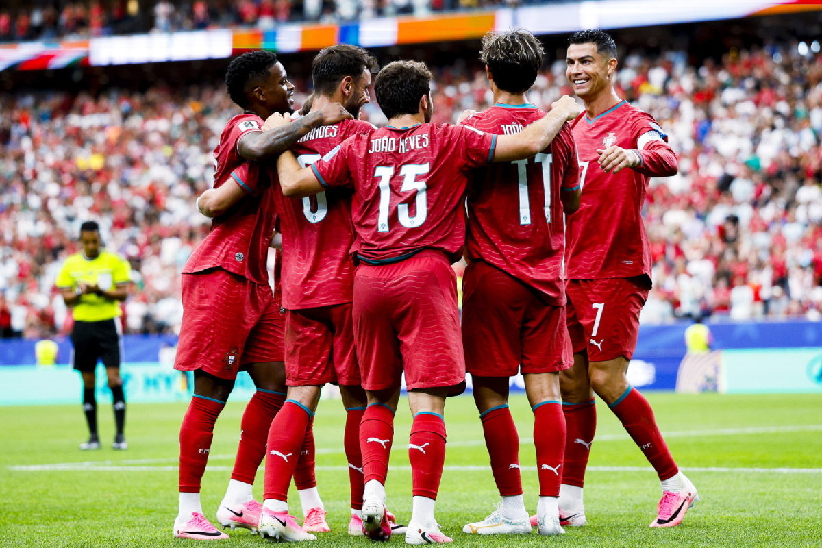 Ronaldo-Breaks-Messis-World-Record