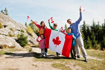 3 லட்சம் புலம்பெயர்ந்தோருக்கு குடியுரிமை வழங்கும் கனடா!