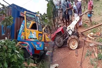 யாழில் உழவு இயந்திரத்துடன் லொறி மோதி விபத்து: ஒருவர் பலி