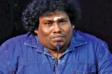 விஜய் டிவியின் சூப்பர்ஹிட் நிகழ்ச்சியில் நடித்துள்ள நடிகர் யோகி பாபு.. வெளிவந்த புகைப்படம்