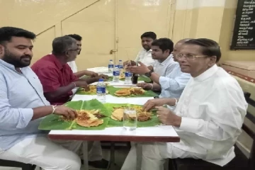 யாழில் மக்களோடு அமர்ந்து சைவ உணவை ருசித்த மைத்திரிபால! (Photos)