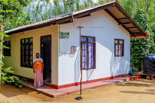 “ගම සමග පිළිසඳර” ප්රගතිය බලන්න ජනපති හල්දුම්මුල්ලේ නිරීක්ෂණ චාරිකාවක (PHOTOS) | Gama Samaga Pilisadara Haldhumulla “ගම සමග පිළිසඳර” ප්රගතිය බලන්න ජනපති හල්දුම්මුල්ලේ නිරීක්ෂණ චාරිකාවක (PHOTOS) | Gama Samaga Pilisadara Haldhumulla