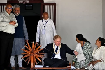 பிரித்தானியாவில் இந்தியர்களுக்கு அதிகமான விசா அனுமதி: இந்திய பயணத்தில் போரிஸ் சமிக்கை!