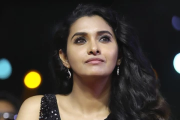 45 வயது நடிகருக்கு ஜோடியாகும் பிரியா பவானி சங்கர் - வெற்றி அடையுமா இந்த ஜோடி