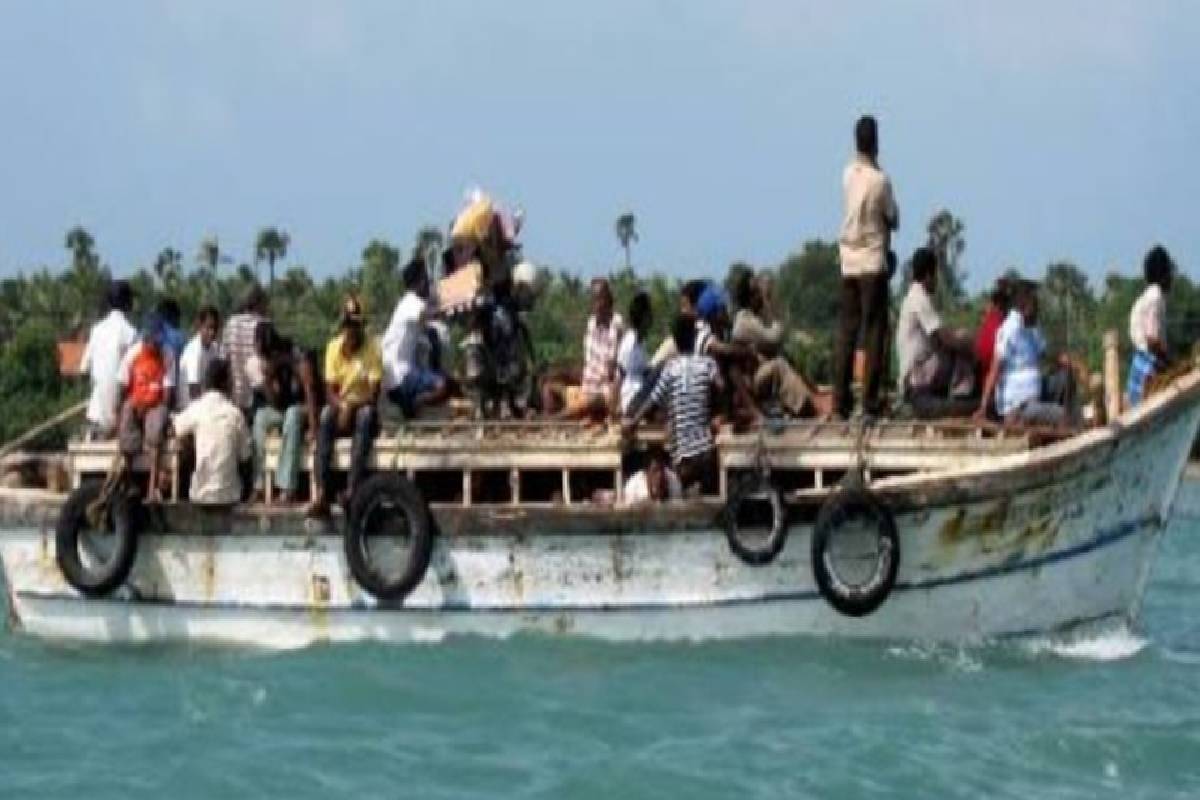 நெடுந்தீவு -யாழ்ப்பாணத்திற்கு புதிய படகுச்சேவை : ஒரே நேரத்தில் 150 பேர் பயணிக்கும் வசதி | 150 Passenger Ferry To Be Deployed On Delft Jaffna