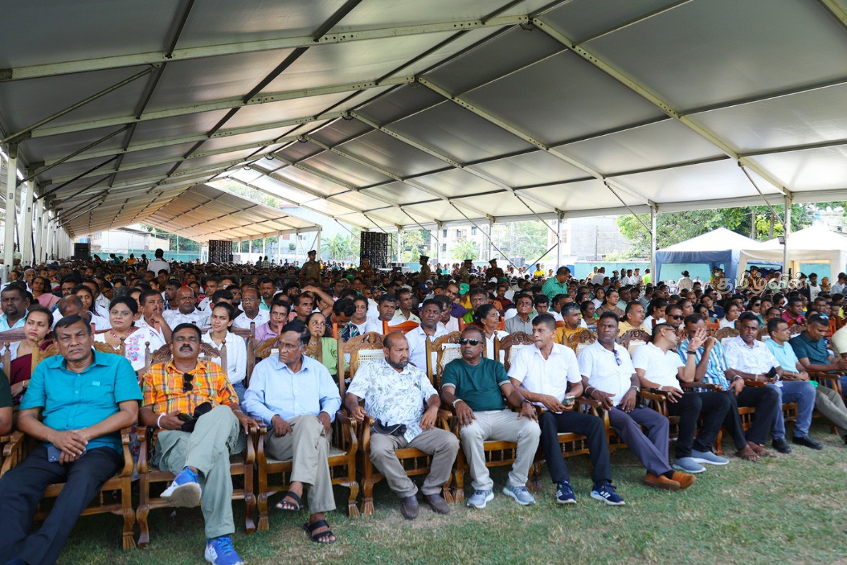 ஜனாதிபதிக்கு மே தினத்தில் பகிரங்கமாக சவால் விடுத்த எதிர்க்கட்சித்தலைவர் சஜித் | Samagi Jana Balawegaya May Day Event Criticism