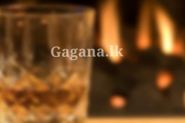 බිරිඳ හා මස්සිනා එකතු වී සැමියාගේ මත්පැන් වීදුරුවට වස දාලා..