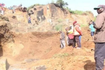 சுரங்கம் இடிந்து விழுந்து 70 பேர் பலி - நூற்றுக்கணக்கானோர் மண்ணில் புதைந்த சோகம்!