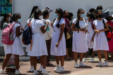 நுவரெலியாவில் அனைத்து அரச பாடசாலைகளும் இன்று பூட்டு!