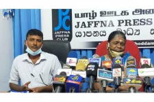 அரசியல் கைதிகளின் விடுதலை தொடர்பில் ஏற்பாடு செய்யப்பட்ட பேரணியில் பொலிஸார் குழப்பம்! பதாகைகள் பறிப்பு