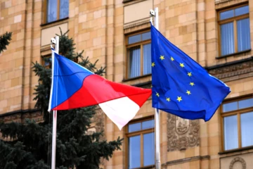 ரஷ்யர்களுக்கு ஐரோப்பிய ஒன்றிய விசா தடை: ஜேர்மனி, பிரான்ஸ் கூட்டு நிராகரிப்பு