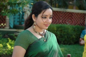 38 வயதில் இன்று சீரியல் நடிகை சந்திராவுக்கு திருமணம் முடிந்தது- கல்யாண புகைப்படம் இதோ